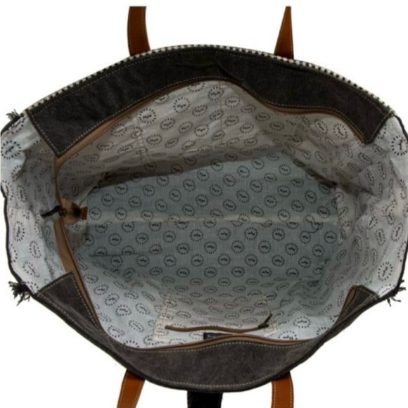 MYRA-JUST IN BISON RIDGE WEEKENDER BAG - Picture 3 of 3